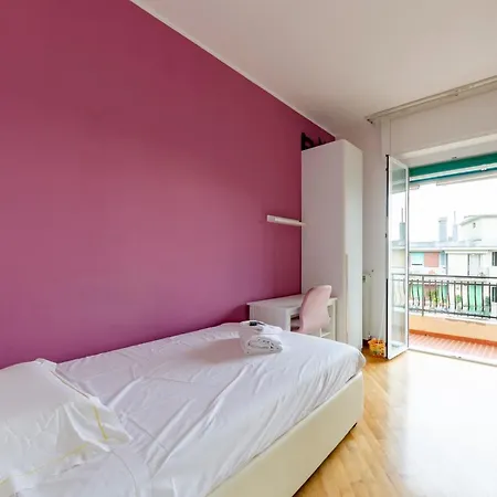 Lejlighed Altido 3-bed Flat With Balcony